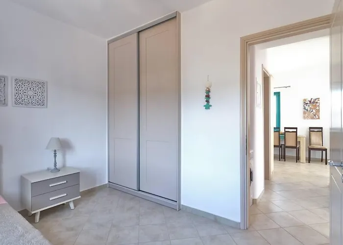 Two Bedroom Cycladic House With Sea View Protorgia