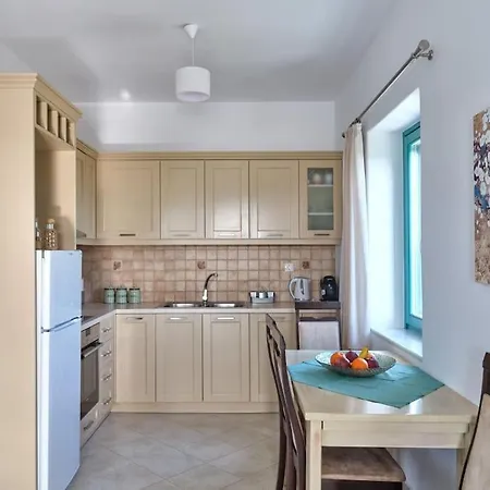 Two Bedroom Cycladic House With Sea View *