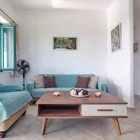 Two Bedroom Cycladic House With Sea View Apartment *